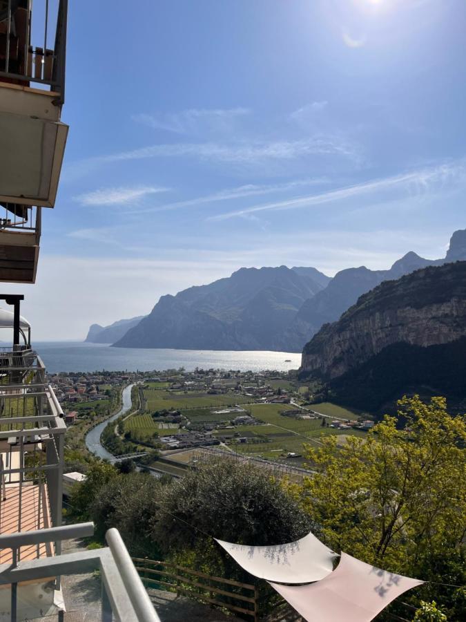 Hotel Isola Verde Torbole Sul Garda Exterior foto